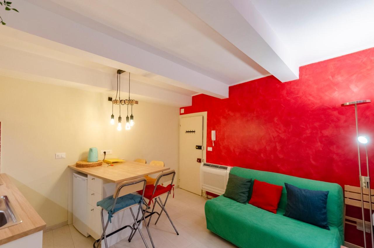 Apartament Joivy Cosy Flat In The Centre Genua Zewnętrze zdjęcie