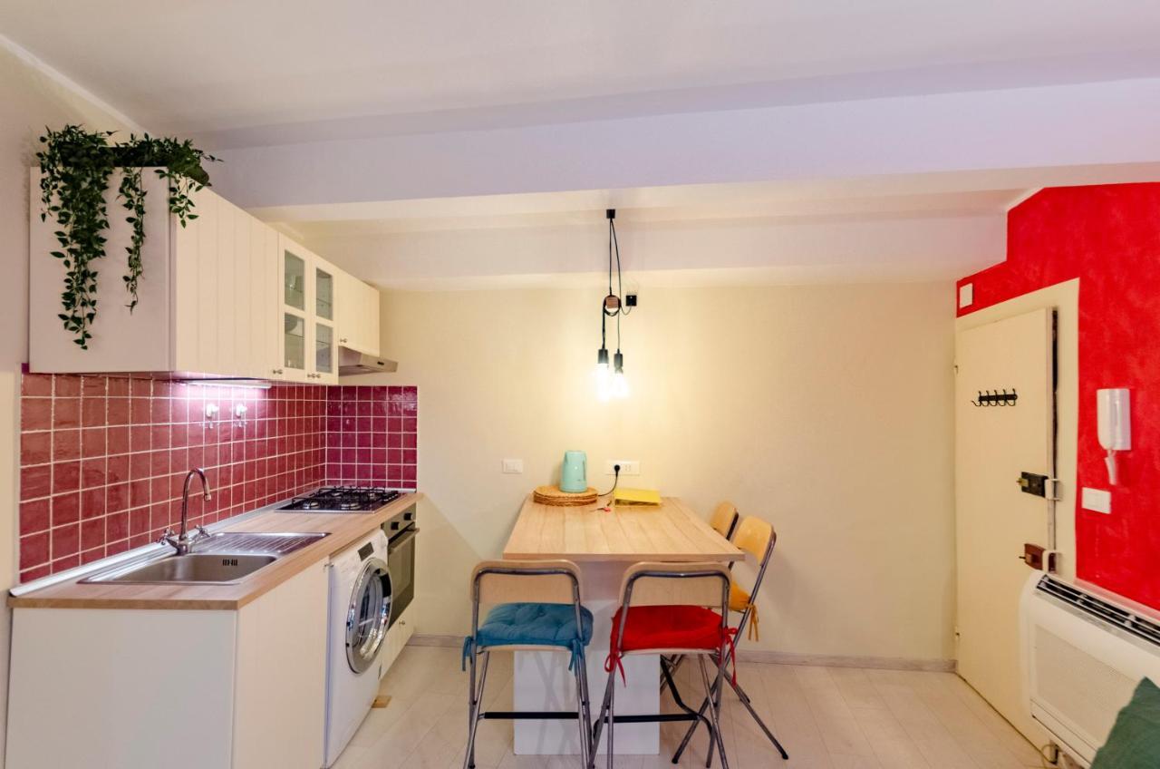 Apartament Joivy Cosy Flat In The Centre Genua Zewnętrze zdjęcie
